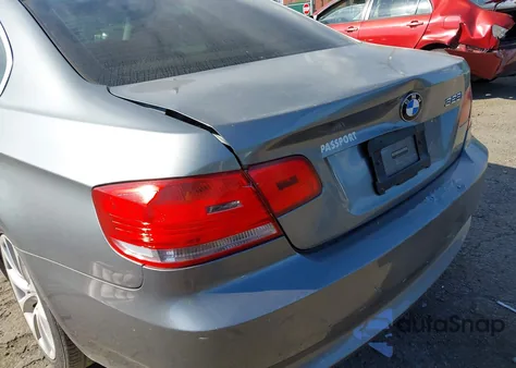 2009 BMW 328I xDrive из США, поврежденный, VIN WBAWV53549P081389